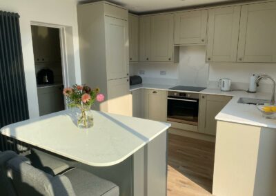 Arctic White Quartz 20mm - www.newforeststone.co.uk
